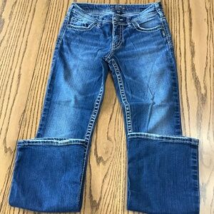 Silver Suki Jeans W29 Leg 31.5”, 9” Rise